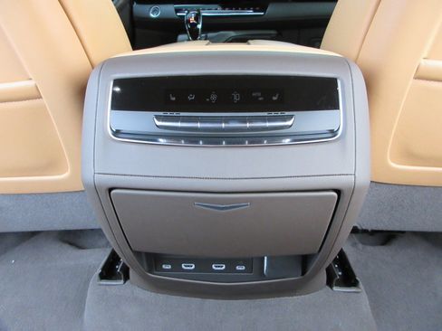 Used 2024 Cadillac Escalade Sport w/ Touring Package AWD/4WD image 25