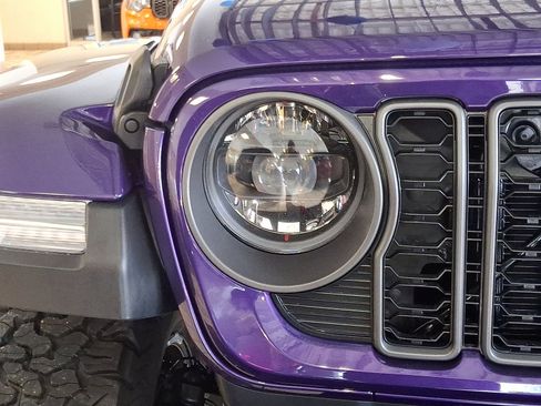 New 2026 Jeep Wrangler Unlimited Rubicon image 9