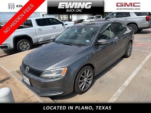 Used 2012 Volkswagen Jetta SE FWD image 1