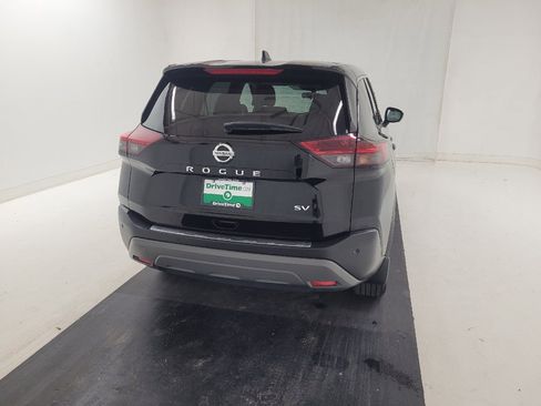 Used 2021 Nissan Rogue SV FWD image 7