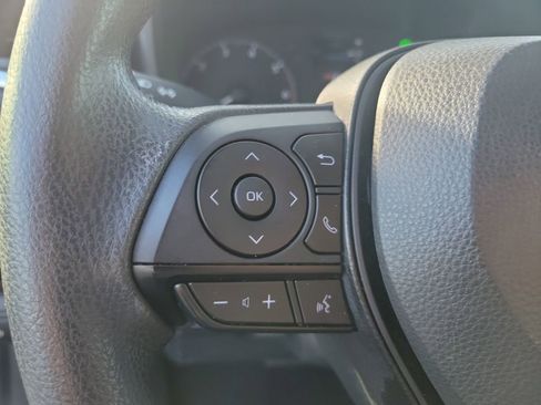 Used 2024 Toyota Corolla LE image 27