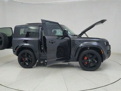 Used 2022 Land Rover Defender 90 X image 67