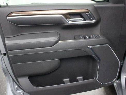 New 2025 Chevrolet Silverado 1500 LT w/ Z71 Off-Road Package image 19