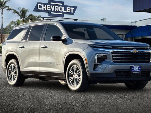 New 2026 Chevrolet Traverse LT w/ Driver Confidence Package image 39