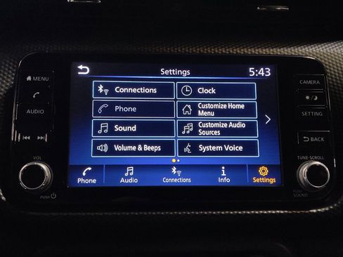 Used 2021 Nissan Kicks SV FWD image 25