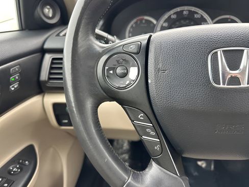 Used 2013 Honda Accord EX-L image 16