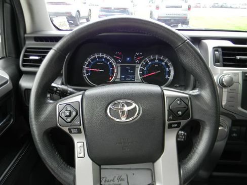 Used 2019 Toyota 4Runner SR5 Premium AWD/4WD image 11