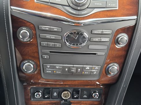 Used 2017 INFINITI QX80 2WD w/ Deluxe Technology Package image 20