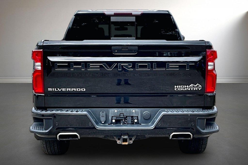 Used 2020 Chevrolet Silverado 1500 High Country w/ Z71 Off-Road Package AWD/4WD image 6