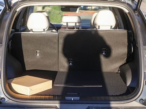 New 2026 Hyundai Tucson Limited image 29