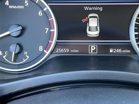 Certified 2023 Nissan Sentra SR w/ Trunk Package image 30