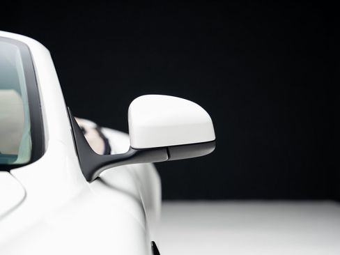 Used 2016 Aston Martin DB9 GT image 17