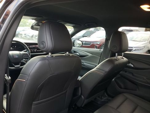 Used 2024 Buick Envista Avenir FWD image 10