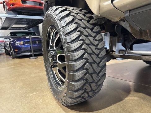 Used 2002 Chevrolet Silverado 3500 LT w/ Off-Road Skid Plate Pkg image 71