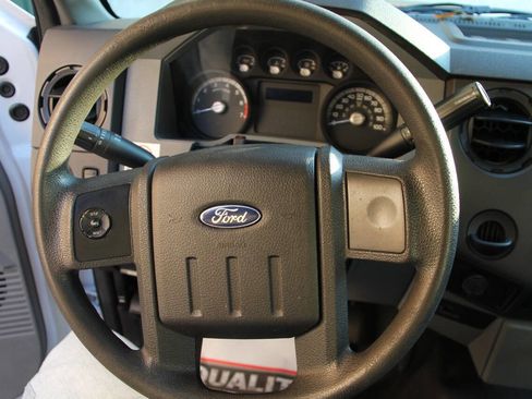 Used 2016 Ford F250 XL image 35