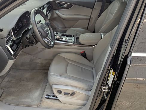 Used 2020 Audi Q7 3.0T Premium Plus image 23