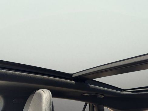 New 2026 Mercedes-Benz GLC 300 4MATIC image 18