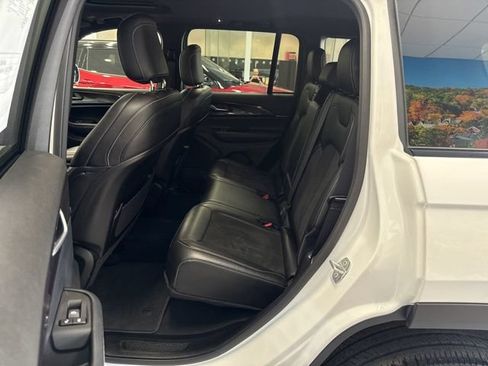 Used 2023 Jeep Grand Cherokee Altitude AWD/4WD image 38