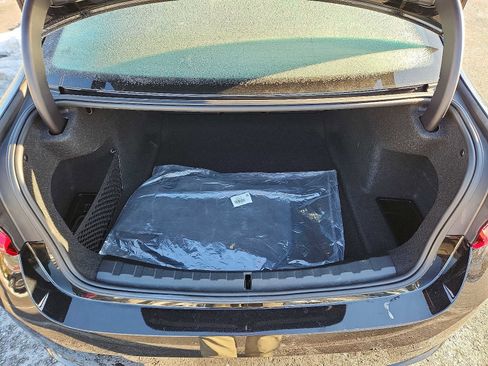 Certified 2025 BMW 330i xDrive Sedan w/ Convenience Package image 28