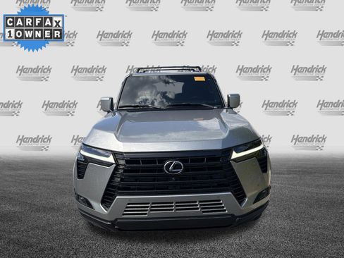 Used 2024 Lexus GX 550 image 7