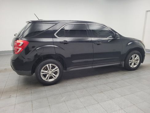 Used 2017 Chevrolet Equinox LS FWD image 10