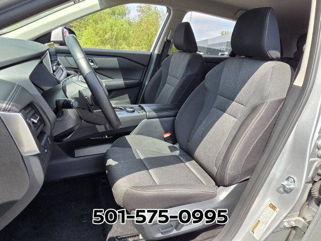 Used 2025 Nissan Rogue SV AWD/4WD image 8