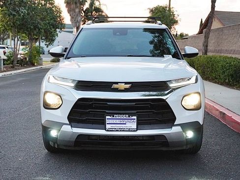 Used 2022 Chevrolet TrailBlazer LT w/ Convenience Package image 5