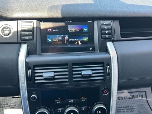 Used 2016 Land Rover Discovery Sport SE AWD/4WD image 11