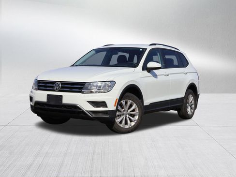 Used 2020 Volkswagen Tiguan S image 1