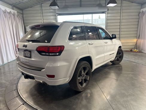Used 2015 Jeep Grand Cherokee Altitude image 5