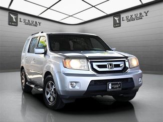 Used 2009 Honda Pilot Touring image 1