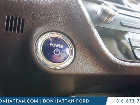 Used 2019 Lexus RX 450h AWD image 12