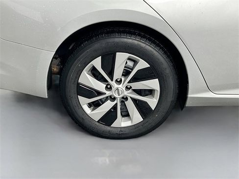 Used 2022 Nissan Altima 2.5 S image 32