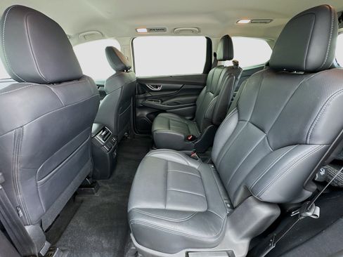 Used 2023 Subaru Ascent Limited AWD/4WD image 15