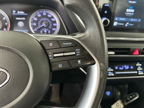Used 2021 Hyundai Sonata SEL w/ Winter Weather Package image 16