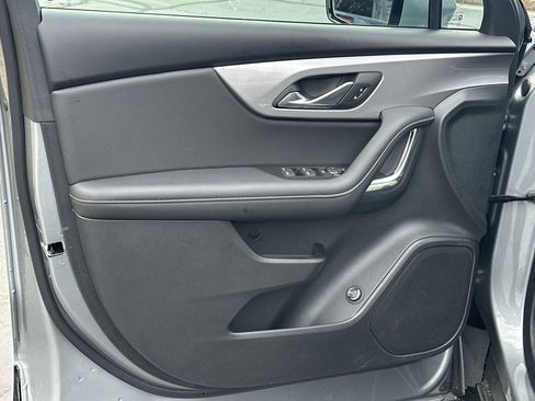 New 2025 Chevrolet Blazer LT w/ Convenience Package image 11