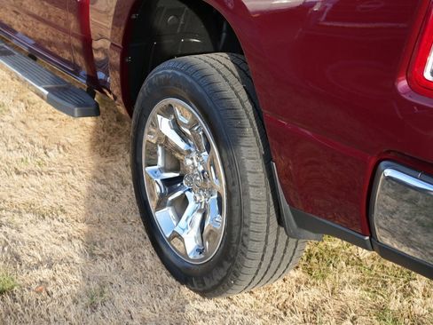 Used 2022 RAM 1500 Big Horn image 9