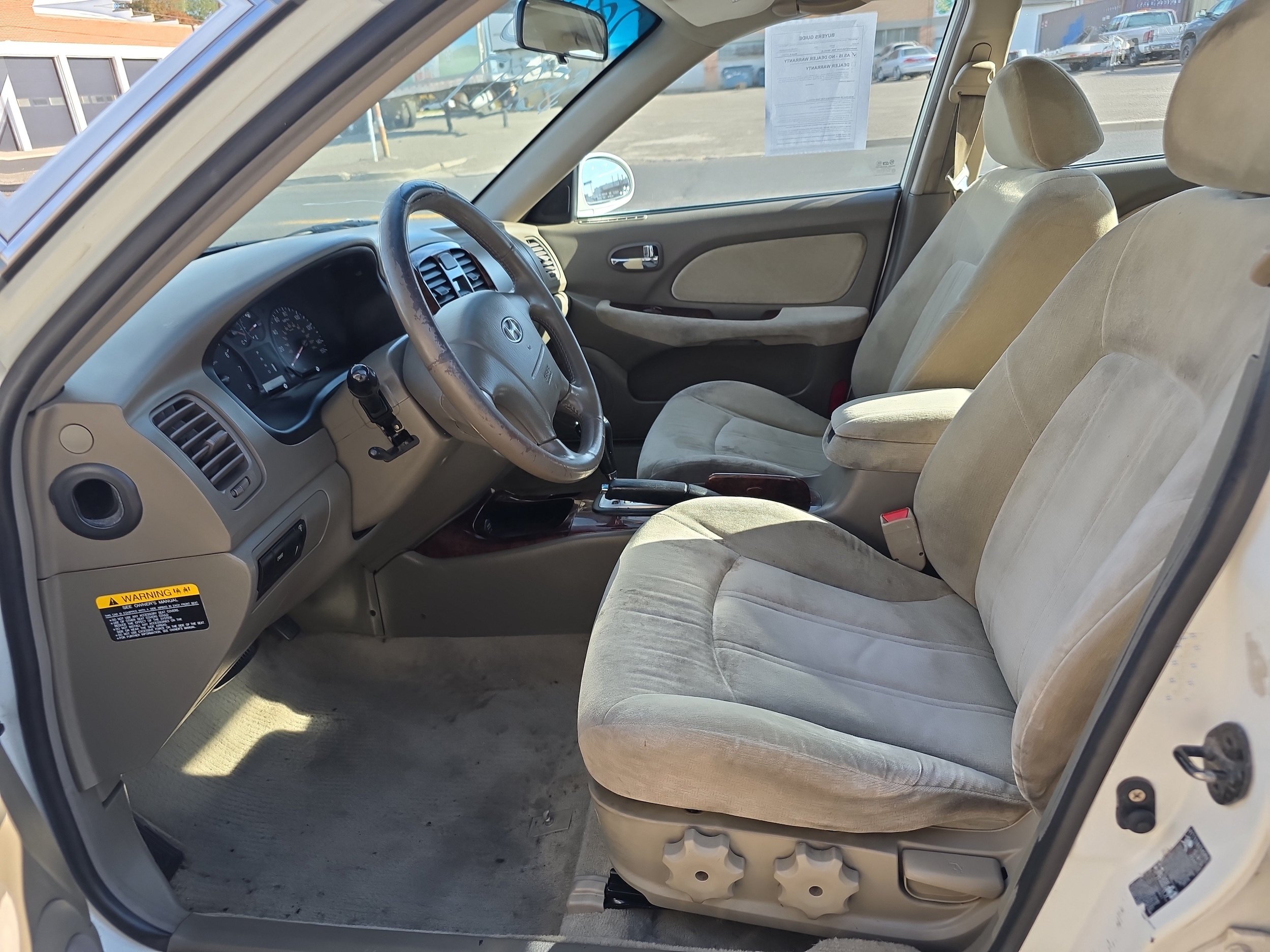 Used 2005 Hyundai Sonata GLS FWD image 2