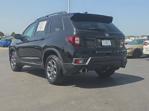 Certified 2025 Honda Passport TrailSport image 5