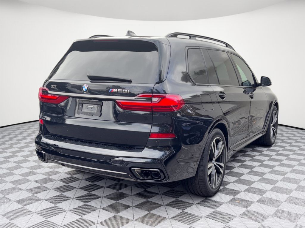 Used 2022 BMW X7 M50i AWD/4WD image 9