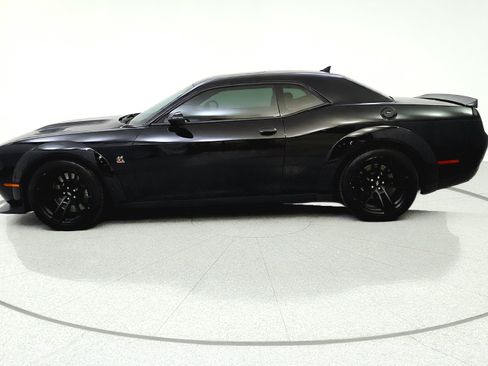 Used 2022 Dodge Challenger R/T Scat Pack RWD image 4