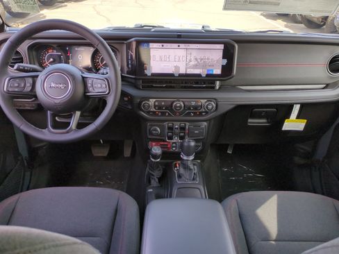 New 2025 Jeep Wrangler Unlimited Rubicon w/ Safety Group image 20