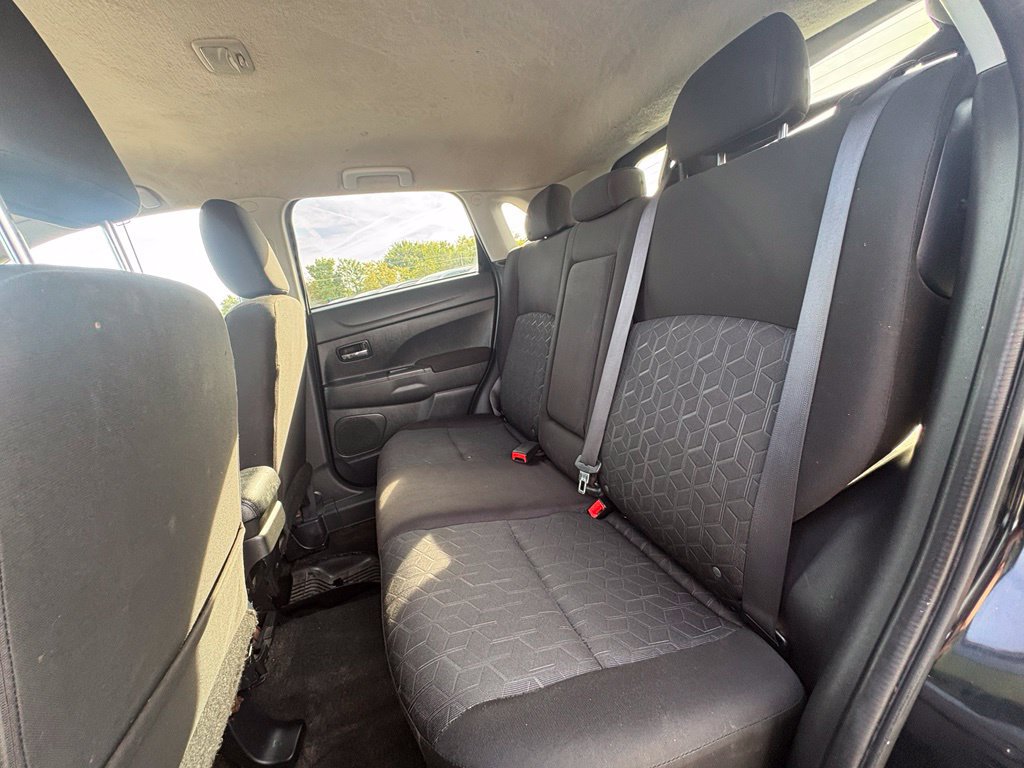 Used 2023 Mitsubishi Outlander Sport AWD image 25