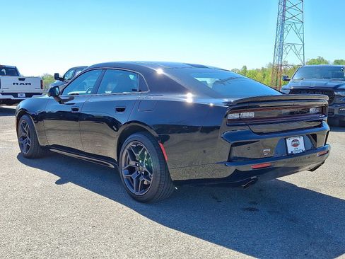 New 2026 Dodge Charger R/T image 3