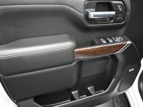 Used 2019 GMC Sierra 1500 SLT RWD image 3