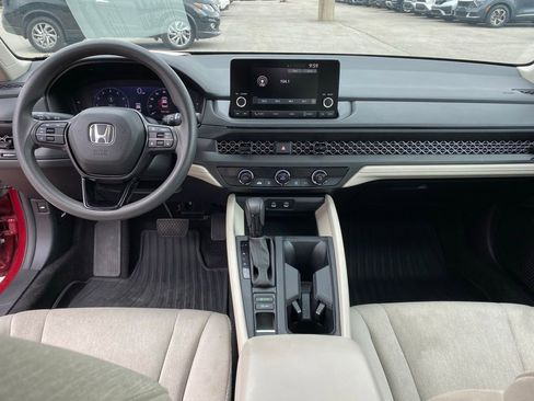 Used 2024 Honda Accord LX image 28