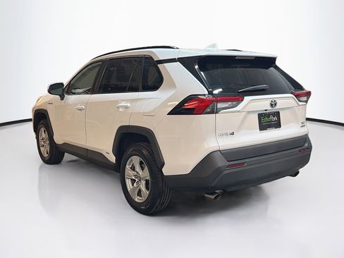 Used 2020 Toyota RAV4 XLE w/ Convenience Package image 5