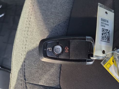 Used 2023 Ford Bronco Outer Banks image 28