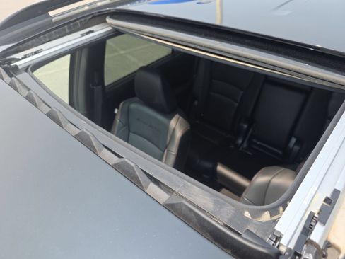 Used 2024 Honda Passport Black Edition image 3