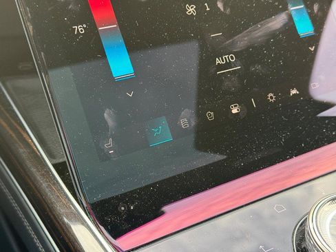 Used 2025 Cadillac Escalade Premium Luxury w/ LPO, Floor Liner Package image 21